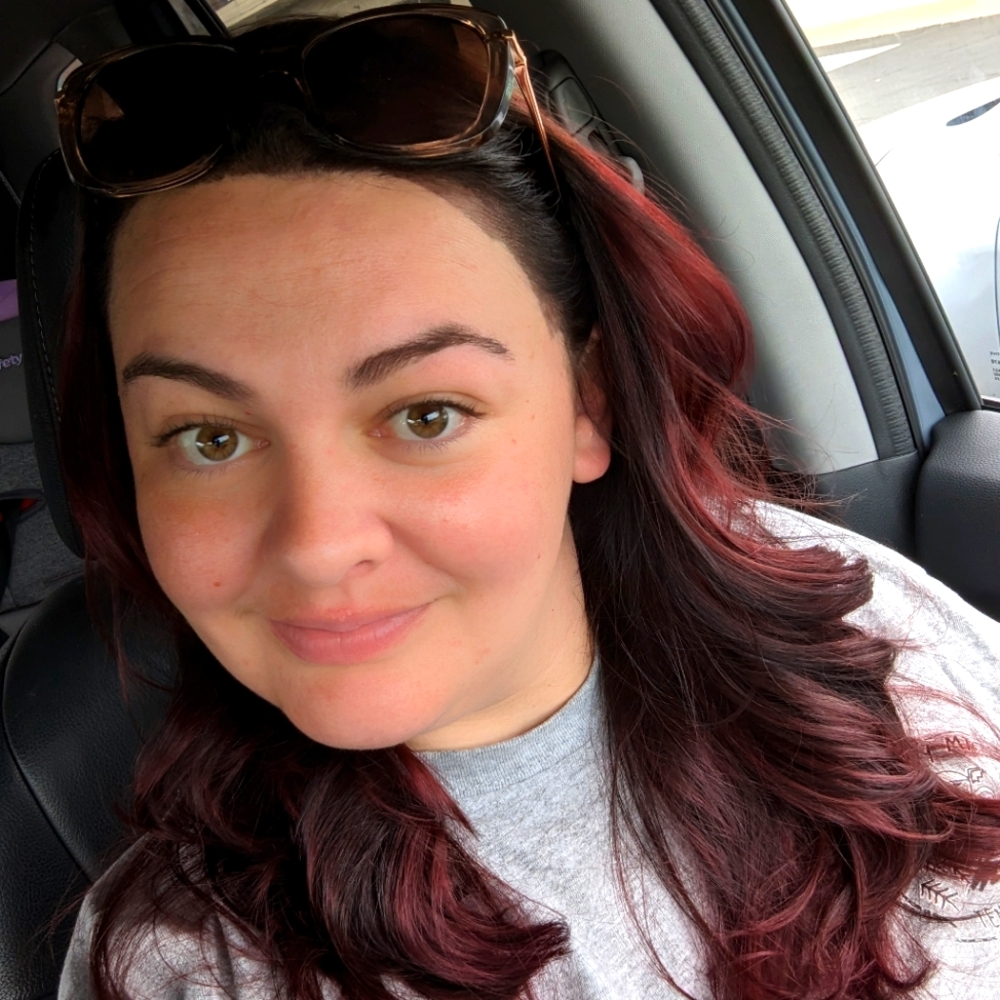 Meet your Posher, Caity